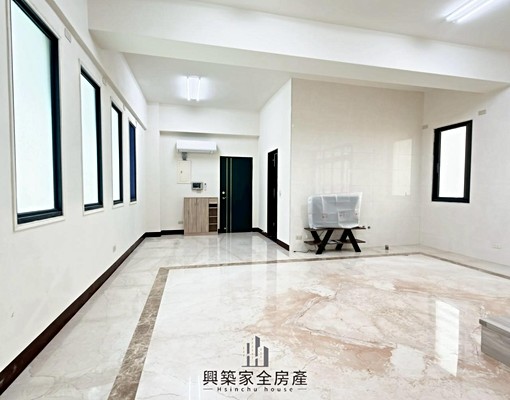 📢高鐵|大坪數電梯套房可貓|獨立陽台洗衣機|室內機車位|A - Image 10