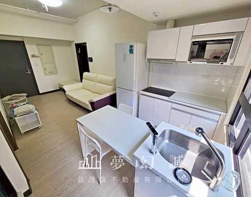 高鐵特區。全配兩房含管。可租補台水電 - Image 5