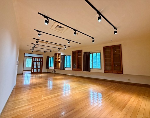 正對惠來公園滿滿樹海超大整層電梯住家辦公兩用附二車位 - Image 7