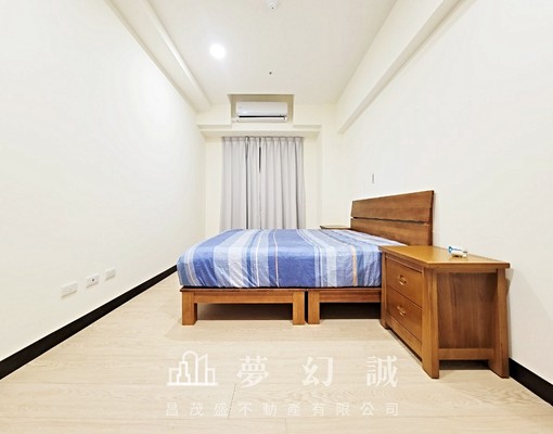 高鐵特區。全配兩房含管。可租補台水電 - Image 5