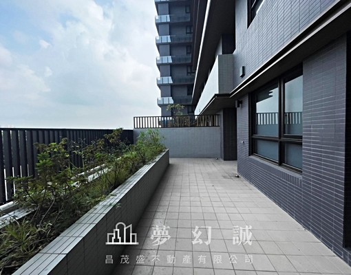 高鐵特區。全配兩房含管。可租補台水電 - Image 9