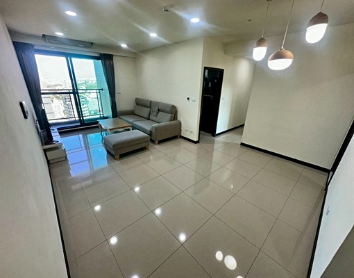 【西屯稀有💥高樓景觀電梯三房】可租補💰 - Image 3