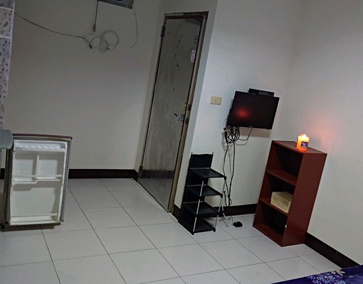 限不抽菸，不抽電子煙了~全新變頻分離式冷氣乾淨空間 - Image 2