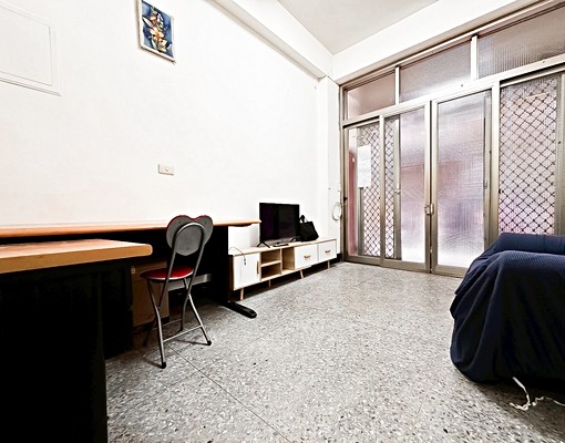 捷運三和國中【優質1房1廳】可補助★附傢俱★免爬梯 - Image 1