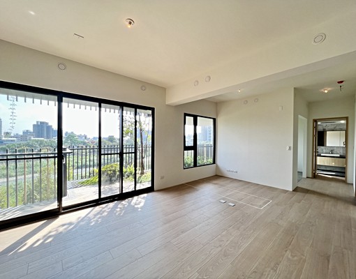 河岸視野🍎鉅虹森美館|舒適三改二房28坪大空間平車 - Image 3