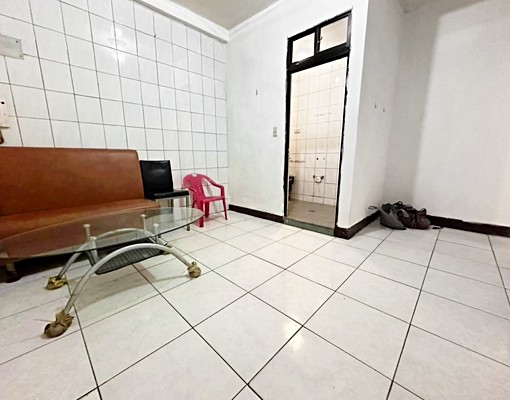 浮州車站【超值1房1廳】有陽台★獨洗衣機★水泥隔間 - Image 3