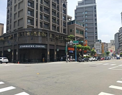 電梯套房/自租/採光好/捷運旁 - Image 11