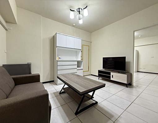 南屯搶手套房💯正1房1廳💯電梯大樓 - Image 1