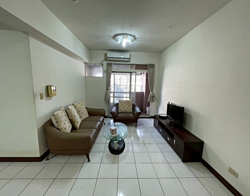 🍎台北桃源電梯兩房出租 - Image 1