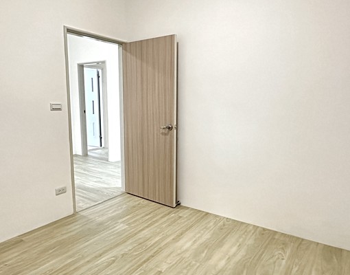 海山捷運/全新裝潢/電梯三房兩廳/可租補 - Image 5