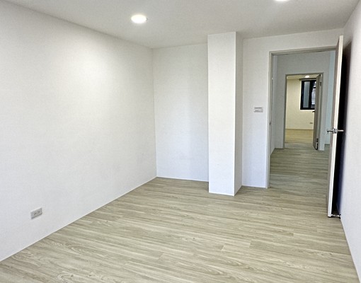 海山捷運/全新裝潢/電梯三房兩廳/可租補 - Image 12