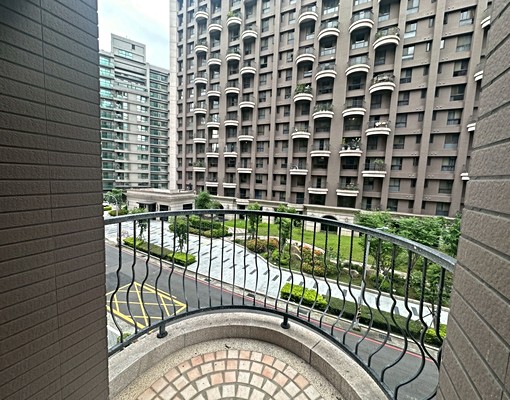 大有大業舒適3房車可即刻入住 - Image 2