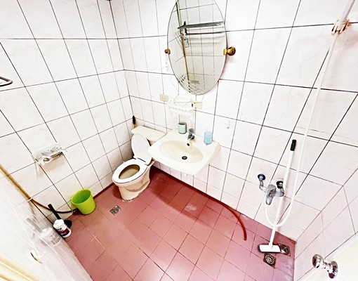 🔥七張站✦耕莘醫院✦採光大空間✦更衣室✦變頻冷氣✦垃圾代收 - Image 5