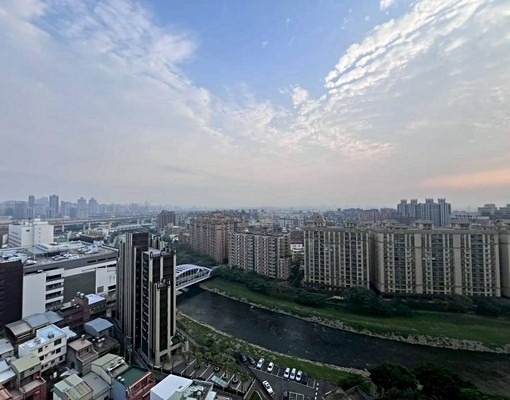 📢南崁長榮大樓對面24小時社區管理河景美套房 - Image 1