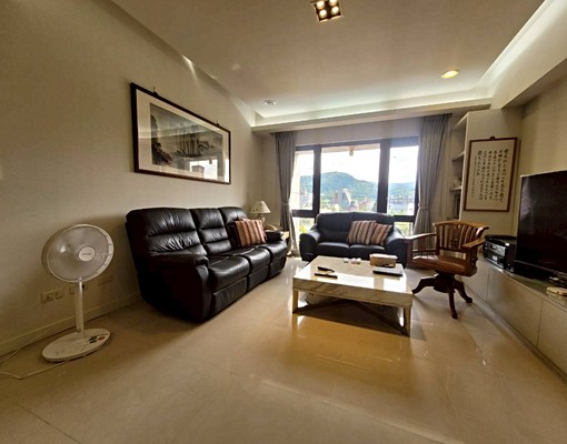 ~~環境清幽,鳥語花香,使用大空間~~ - Image 1