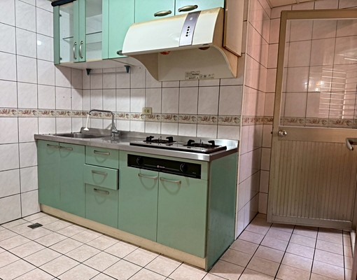 仁愛路秀峰庭電梯3房車位 - Image 15