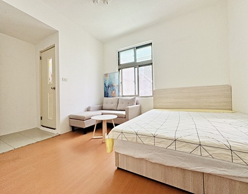 ✨可租補✨近東湖明亮舒適套房(含水費網路第四台) - Image 3