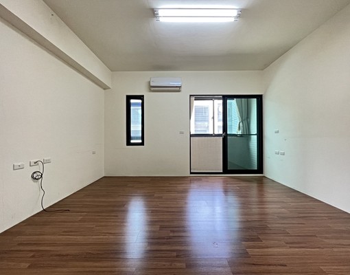 漳興小學|國道3號|整棟透天|門前停車位|禁神明廳|禁寵物 - Image 16