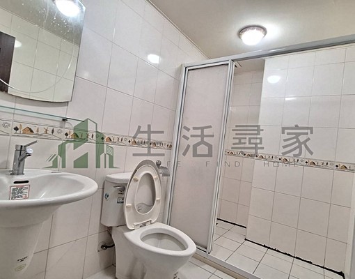 安南近史博館社區透天出租有車庫可乖寵🚗 - Image 10