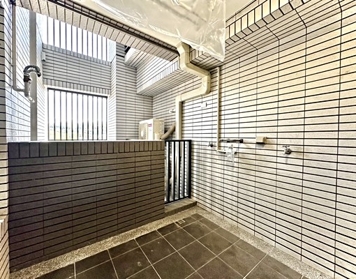 安東社宅/草屯市區全新電梯精裝三房車/免仲可補 - Image 9