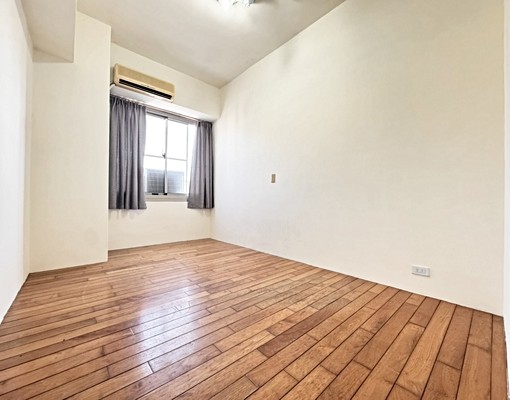 超便宜秒殺南屯3房附車位含管理費~可租補~可乖寵 - Image 5