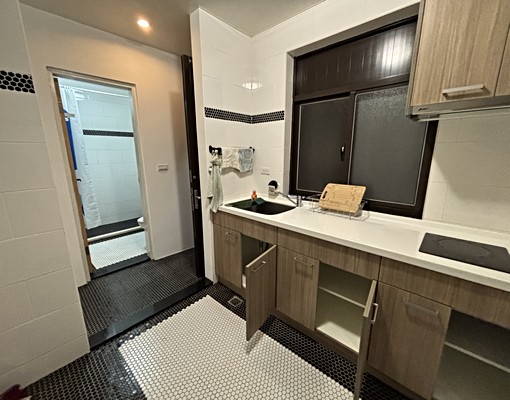 社子公園【超值2+1房】附傢俱★有陽台★低樓層 - Image 5