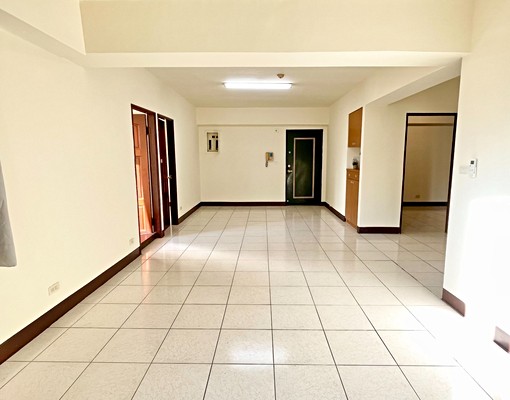 【吉屋租賃】可貓電梯四房♡家電床組皆附上♡可租補♡機車好停 - Image 4