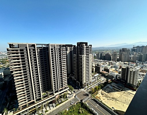 立德好房!(租)竹科潤隆高樓層三房+平車,不含管 - Image 3