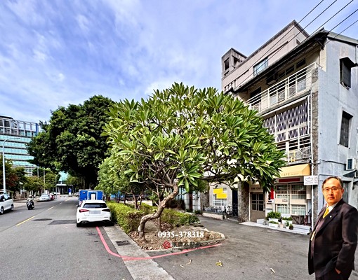 誠可談▼美術館旁|國稅局&教育大學~孝親房*透天店面 - Image 1