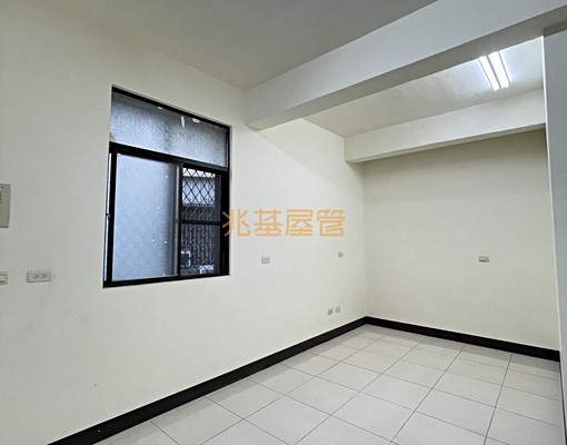 兆基社會住宅🏠近屏基巷弄透天/可寵可租補 - Image 5