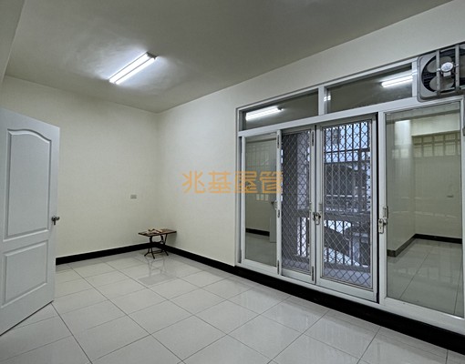 兆基社會住宅🏠近屏基巷弄透天/可寵可租補 - Image 8