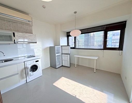 捷運六張犁|近和平東路|邊間雙面採光佳|高樓景觀|使用空間大 - Image 2