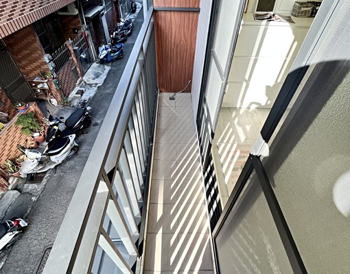 黎明新村♡1+1房♡雙陽台♡可雙租補♡可工作室♡採光明亮秒殺 - Image 10