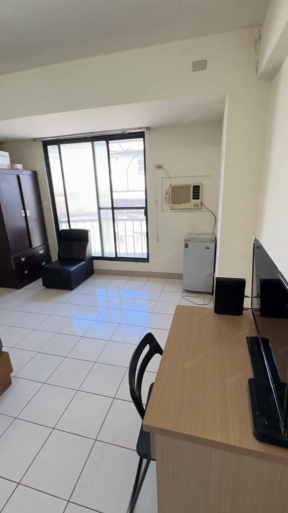 可申請租補/近萬芳醫院站/套房出租/獨立洗衣機/採光佳 - Image 1