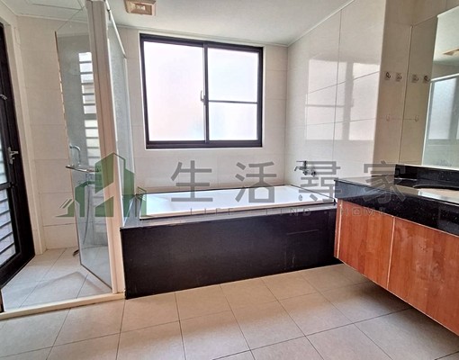 🎃安南可寵整棟四房透天社區型優質住家 - Image 9