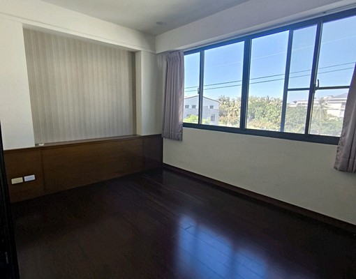 安和路五段車庫透天厝 - Image 10