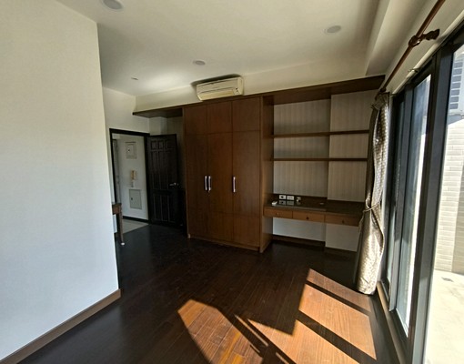 安和路五段車庫透天厝 - Image 13