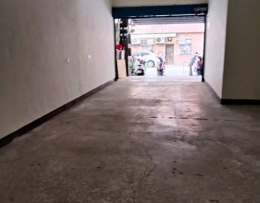 可做為倉庫,門前可停車 - Image 1