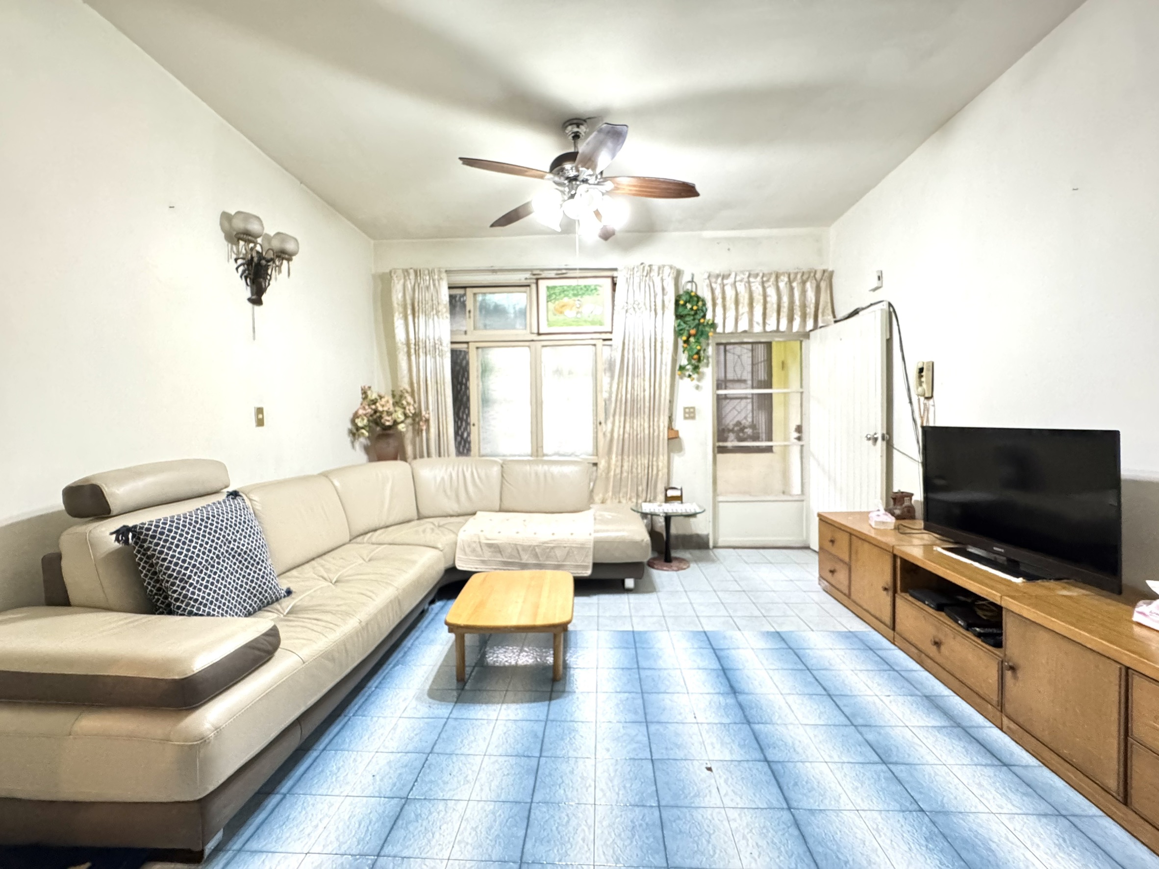 獨家專賣~永安市場捷運站頂佳~使用空間大