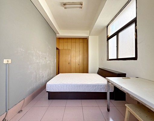 西區小資首選♥機能好♥可菸可寵♥男生優先 - Image 5