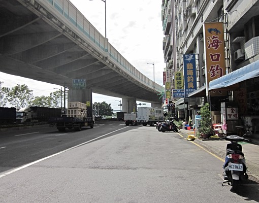 市中心商務二房/傢俱家電全/住商蘇小姐 - Image 13