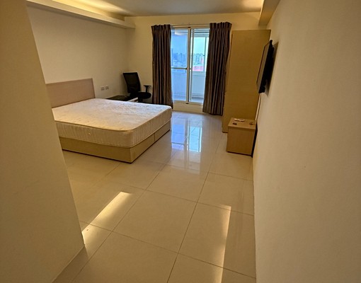 新屋交流道新明國中電梯陽台大套房 - Image 1