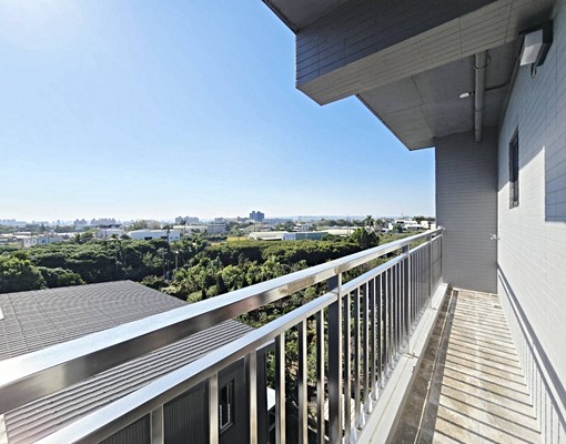 安全交易⚡可租補~弘勇街⚡高級裝潢 - Image 1