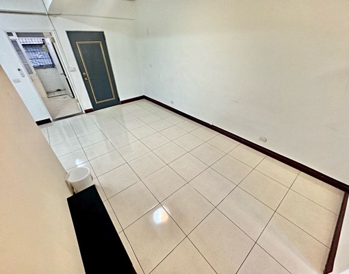 可貓狗✨兩房一廳一衛一陽✨空屋✨台水電✨附近機能佳✨乾溼分離 - Image 3