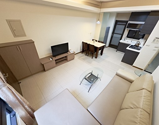 勤美綠園道💕超美2房車位✨可報稅租補✨系統裝潢 - Image 2