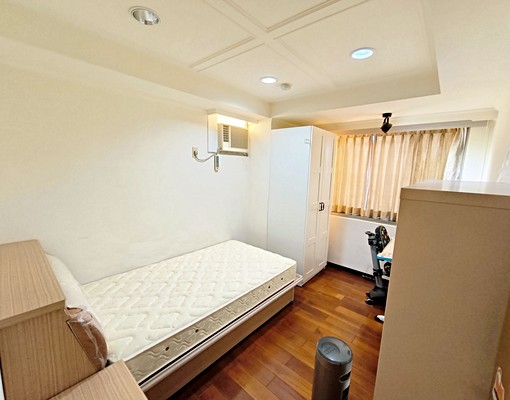 南區超俗3+1房|可租補|全室系統櫃|採光超好|頂樓戶不怕吵 - Image 11