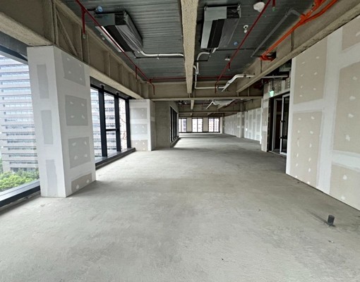 頂級商辦!三面採光!面公園!豐富公設! - Image 1