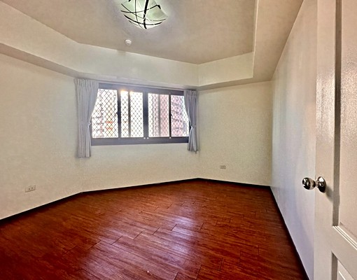 樹孝商圈旁~採光3房 - Image 8