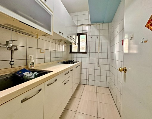 樹孝商圈旁~採光3房 - Image 6