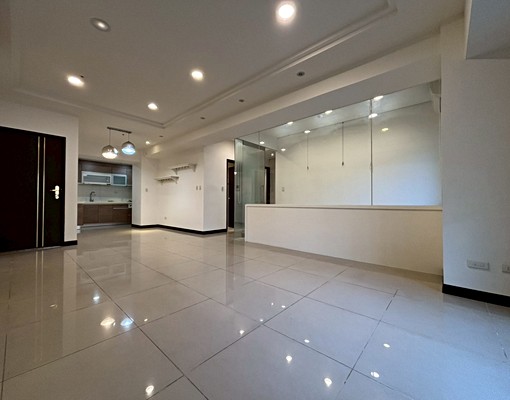 【A9遠雄U未來】家樂福商圈〃可租補大三房車 - Image 5